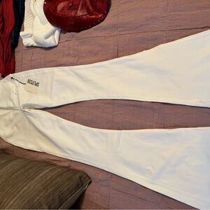 Splits59 Raquel Flare